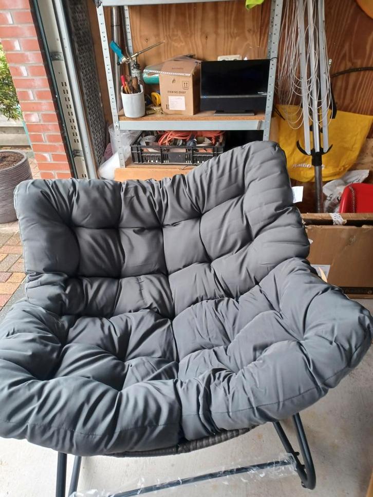 Schommelstoel voor binnen en buiten, Tuin en Terras, Tuinstoelen, Gebruikt, Metaal, Ophalen of Verzenden