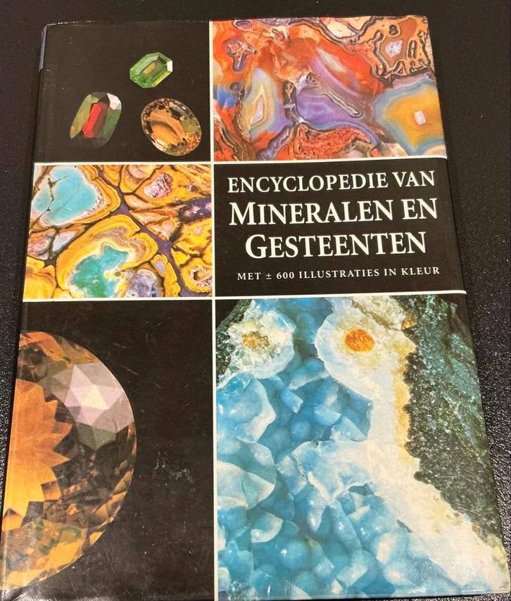 Encyclopedie van Mineralen en Gesteenten, Boeken, Encyclopedieën, Zo goed als nieuw, Los deel, Algemeen, Verzenden