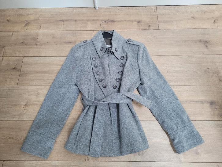 Dames winterjas Mc Gregor grijs maat 38, Kleding | Dames, Jassen | Winter, Zo goed als nieuw, Maat 38/40 (M), Grijs, Ophalen of Verzenden