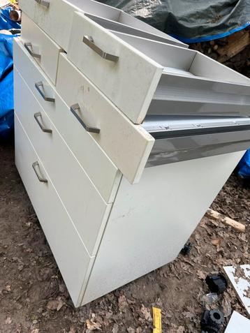 Keuken laden met geleiders, breed 40, 50 en 60 cm