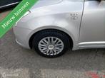 Suzuki Swift 1.5 GLS Airco keyless nap nw apk, Auto's, Suzuki, Origineel Nederlands, Te koop, Zilver of Grijs, 5 stoelen