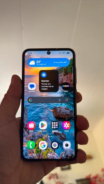Samsung galaxy S23 black128gb gebruikt beschikbaar voor biedingen