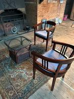 2 stoelen met salontafel, Huis en Inrichting, Stoelen, Ophalen, Gebruikt, Twee, Bruin