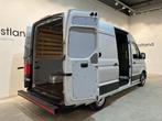 Volkswagen Crafter 2.0 TDI L3H3 / Euro 6 / Airco / Cruise Co, Stof, Gebruikt, 4 cilinders, Met garantie (alle)
