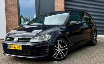 Volkswagen Golf 2.0 TDI GTD Leer Pano Navi Camera beschikbaar voor biedingen