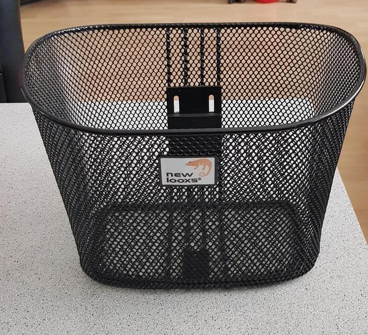 Nieuwe zwarte metalen fietsmand New Looxs bevestigingsbeugel, Fietsen en Brommers, Fietsaccessoires | Fietsmanden, Nieuw, Fietsmand