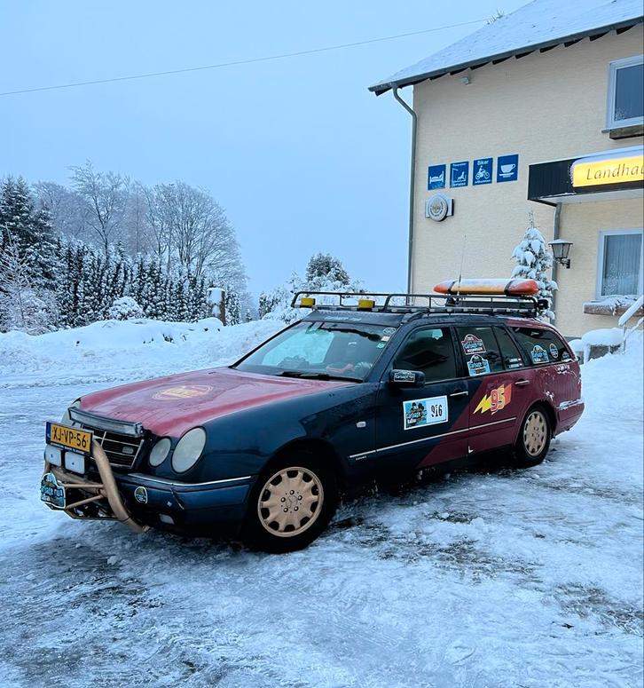 Carbagerun veteraan mr. Ed, Auto's, Mercedes-Benz, Particulier, E-Klasse, Benzine, Stationwagon, Handgeschakeld, Geïmporteerd