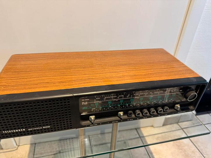 Vintage Telefunken Gavotte 600, Audio, Tv en Foto, Radio's, Zo goed als nieuw, Ophalen of Verzenden