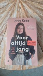 Voor altijd jong - Jade Kops, Boeken, Essays, Columns en Interviews, Ophalen of Verzenden, Zo goed als nieuw, Jade Kops, Eén auteur