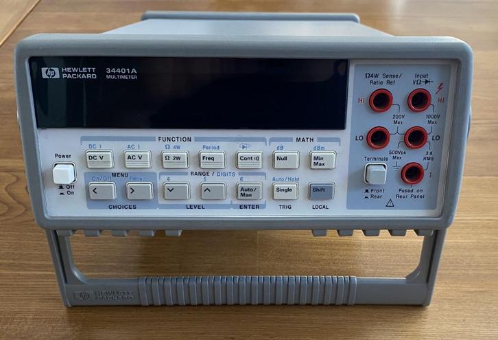 HP 34401A 6.5 digit multimeter, Doe-het-zelf en Verbouw, Meetapparatuur, Zo goed als nieuw, Multimeter, Ophalen of Verzenden