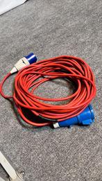 Diverse kabels en (CEE) stekkers, Gebruikt