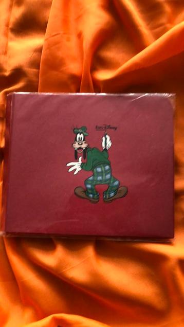 Brief papier disney beschikbaar voor biedingen