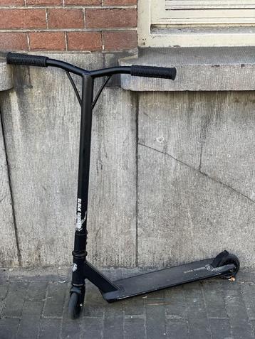 Blackdragon stuntstep beschikbaar voor biedingen