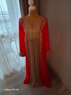 Prachtige Rode Galajurk met Gouden Details, Maat 42/44 (L), Ophalen of Verzenden, Roze, Onder de knie