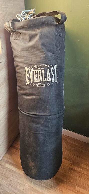 Bokszak Everlast beschikbaar voor biedingen