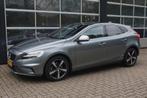 Volvo V40 2.0 T4 Business Sport (bj 2018), Auto's, Voorwielaandrijving, Gebruikt, Euro 6, Handgeschakeld
