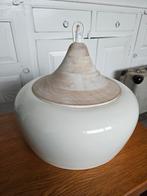Creme witte hanglamp met houten detail, Huis en Inrichting, Lampen | Hanglampen, Minder dan 50 cm, Zo goed als nieuw, Ophalen