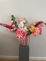 Roze tulpenvaas xl, Overige kleuren, Daan kromhout, Info@daankromhout.nl, Aardewerk of Porselein