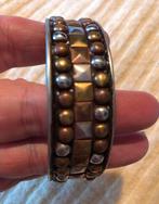 Grote chunky armband bangle metaal met studs zilver goud, Sieraden, Tassen en Uiterlijk, Armbanden, Verzenden, Nieuw, Goud, Staal