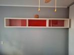 IKEA Odda wandplank/wandkast met plexiglas schuifdeurtjes., Ophalen, Zo goed als nieuw