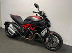 Ducati DIAVEL CARBON ABS (bj 2011), Motoren, Motoren | Ducati, DUCATI, 2 cilinders, 1198 cc, Motorrijbewijs A