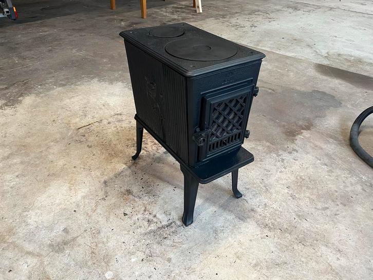 Jotul F 602 Houtkachel - Bouwjaar 2019, Huis en Inrichting, Kachels, Gebruikt, Vrijstaand, Houtkachel, Hout, Ophalen