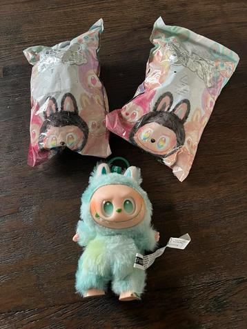 Labubu knuffel hanger stijlfiguren beschikbaar voor biedingen