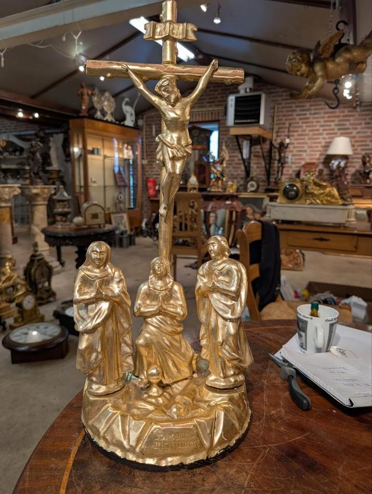 Antieke houten heilige beelden groep €120. 55 cm hoog, Antiek en Kunst, Antiek | Religie, Ophalen