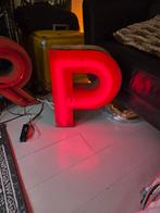 NEON LETTER P, Verzamelen, Ophalen, Gebruikt, Lichtbak of (neon) lamp