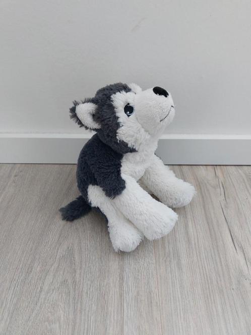 Knuffel Ikea hond baby husky livlig K9870, Kinderen en Baby's, Speelgoed | Knuffels en Pluche, Zo goed als nieuw, Hond, Ophalen of Verzenden