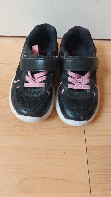 Schoenen met lichtjes beschikbaar voor biedingen