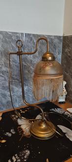 Art Deco Tafellamp met Bloemenkap, Ophalen