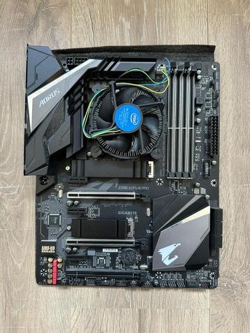 Intel Core i9-9900 Processor (inclusief koeling) beschikbaar voor biedingen