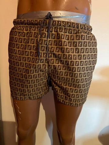 Fendi zwembroek maat xl origineel zgan beschikbaar voor biedingen