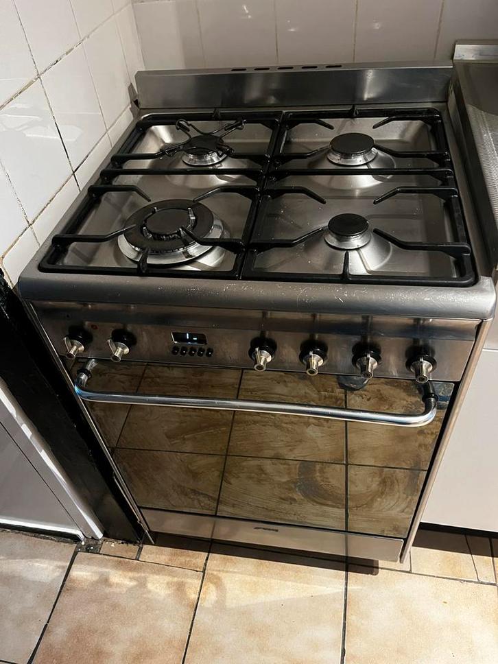 Gasfornuis met Oven - Werkt Uitstekend!, Witgoed en Apparatuur, Ovens, Gebruikt, Vrijstaand, Oven met grill, 60 cm of meer, Ophalen