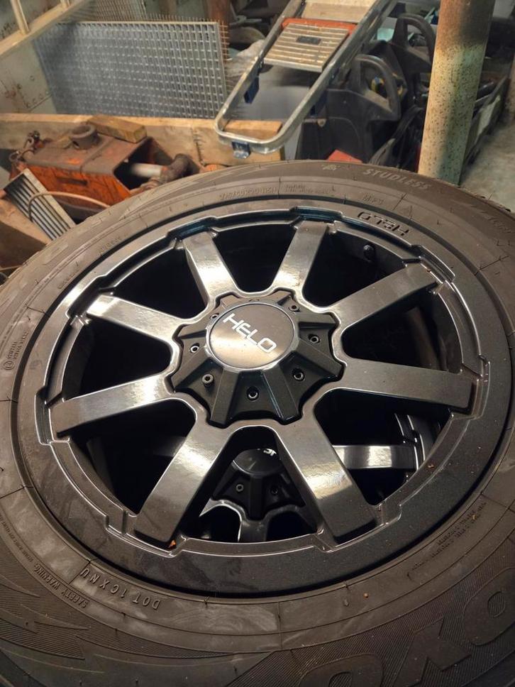 Winterbanden set dodge ram, Auto-onderdelen, Banden en Velgen, Winterbanden, 20 inch, Ophalen