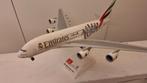 Emirates Airbus, Hobby en Vrije tijd, Modelbouw | Vliegtuigen en Helikopters, Ophalen of Verzenden, Zo goed als nieuw, 1:200 of kleiner