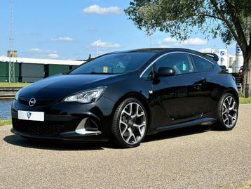 Opel ASTRA GTC OPC | Recaro Sportstoelen | 20inch beschikbaar voor biedingen