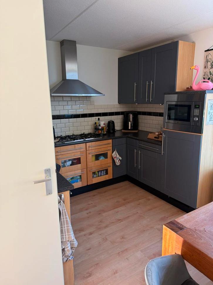 Complete Keuken met Apparatuur, Huis en Inrichting, Keuken | Complete keukens, Gebruikt, Hoekkeuken, Grijs, Kunststof, Ophalen