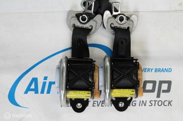 2 x gordels toyota avensis t25 (2003-2008) beschikbaar voor biedingen
