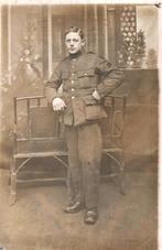 Militair FOTOKAART Britse militair laat fotomaken voor thuis, Verzenden, Voor 1920, Ongelopen, Engeland