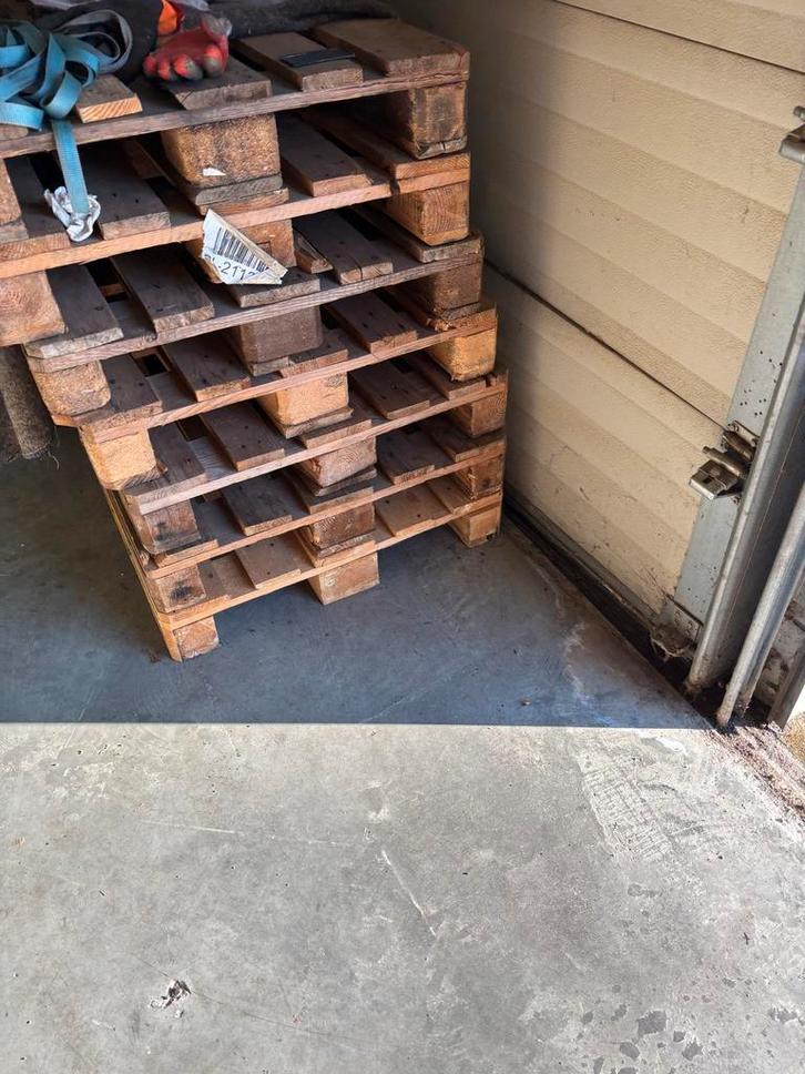 Partij Pallets - ca. 40 stuks, Doe-het-zelf en Verbouw, Hout en Planken, Ophalen of Verzenden