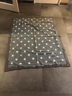 Gratis grijs kleed met sterren voor op de bank, Huis en Inrichting, Stoffering | Tapijten en Kleden, Ophalen, Gebruikt, Grijs