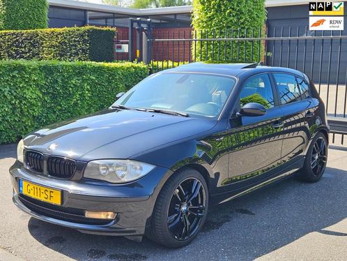 BMW 1-serie 116i Introduction|NAVI|DAKJE|CLIMA|Start&Stop|P, Auto's, BMW, Particulier, Te koop, 1-Serie, ABS, Airbags, Airconditioning