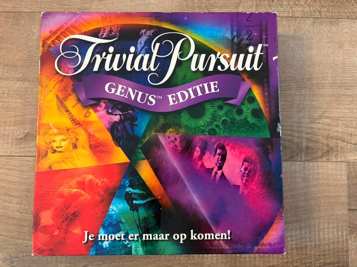 Trivial Pursuit genius edition, Hobby en Vrije tijd, Gezelschapsspellen | Bordspellen, Gebruikt, Drie of vier spelers, Vijf spelers of meer