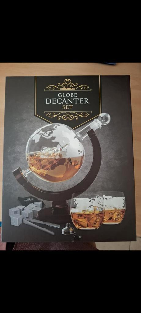 Mikamax Globe Decanter Set - Nieuw in doos, Huis en Inrichting, Woonaccessoires | Wijnrekken, Nieuw, Minder dan 50 cm, Glas, Minder dan 5 flessen