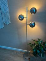 Retro vloerlamp van Kare design in chroom, Huis en Inrichting, Lampen | Vloerlampen, Ophalen, Zo goed als nieuw