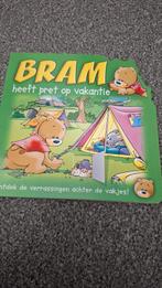 Kinderboek Bram heeft pret op vakantie, Boeken, Kinderboeken | Kleuters, Ophalen of Verzenden, Zo goed als nieuw, Fictie algemeen