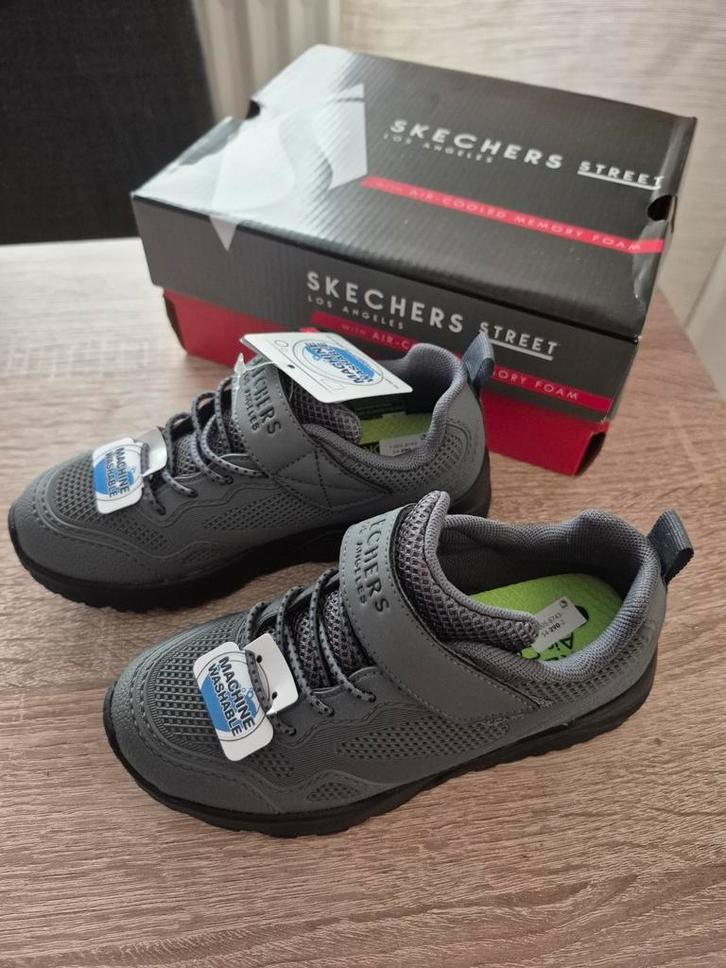 Skechers Los Angeles grijs maat 29 nieuw, Kinderen en Baby's, Kinderkleding | Schoenen en Sokken, Nieuw, Schoenen, Meisje, Ophalen of Verzenden