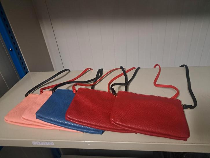 Partij damestasjes NIEUW!!! Ca 53stuks!!!! Winstpakkers, Sieraden, Tassen en Uiterlijk, Tassen | Damestassen, Nieuw, Blauw, Ophalen of Verzenden